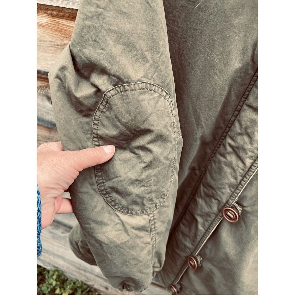 Love Tree size Medium army Green, military style coat. - Picture 7 of 8